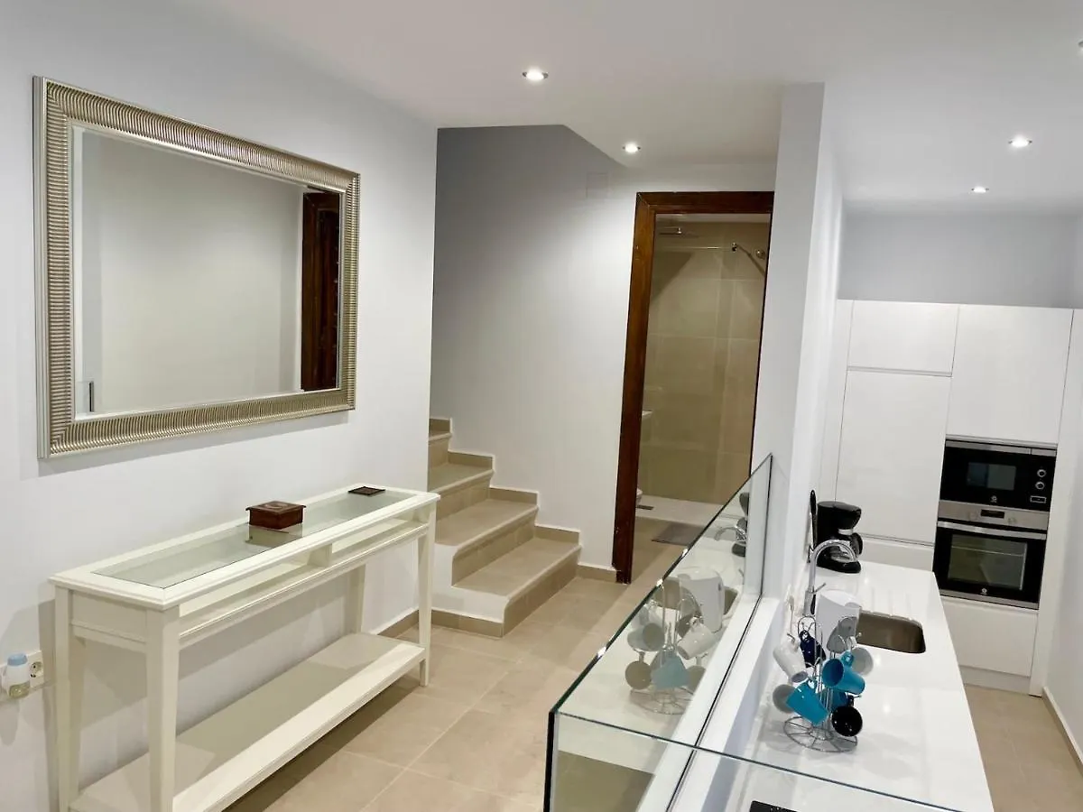 Capistrano Playa, Modern Apartment Within Walking Distance To Burriana Beach Nerja