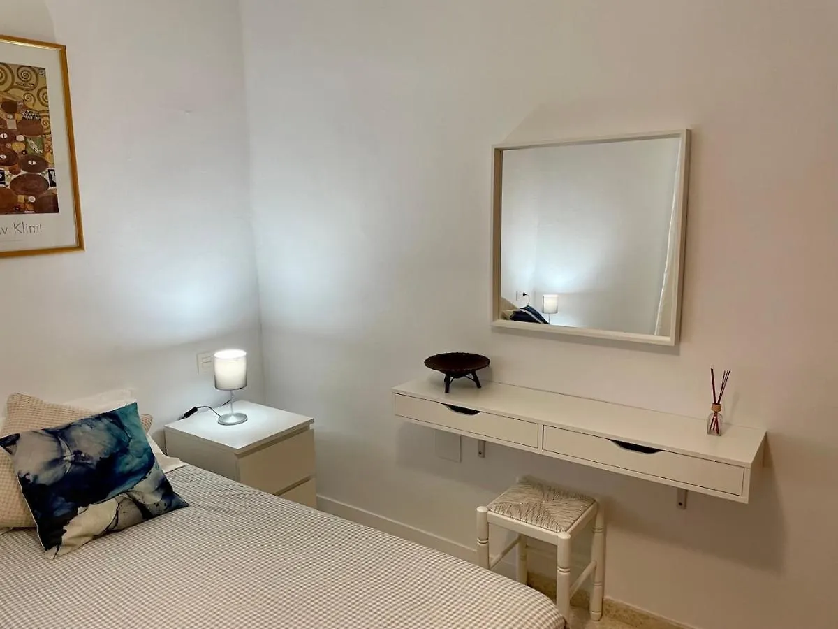 Capistrano Playa, Modern Apartment Within Walking Distance To Burriana Beach Nerja